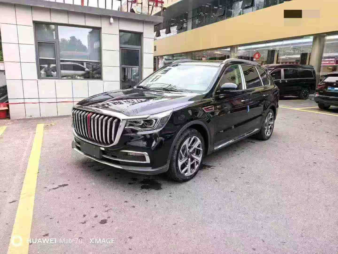 22款红旗HS7 3.0T四驱5座 带空气悬挂 23年3-4月出厂